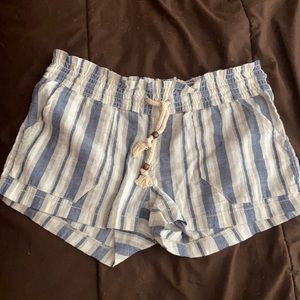 Linen shorts